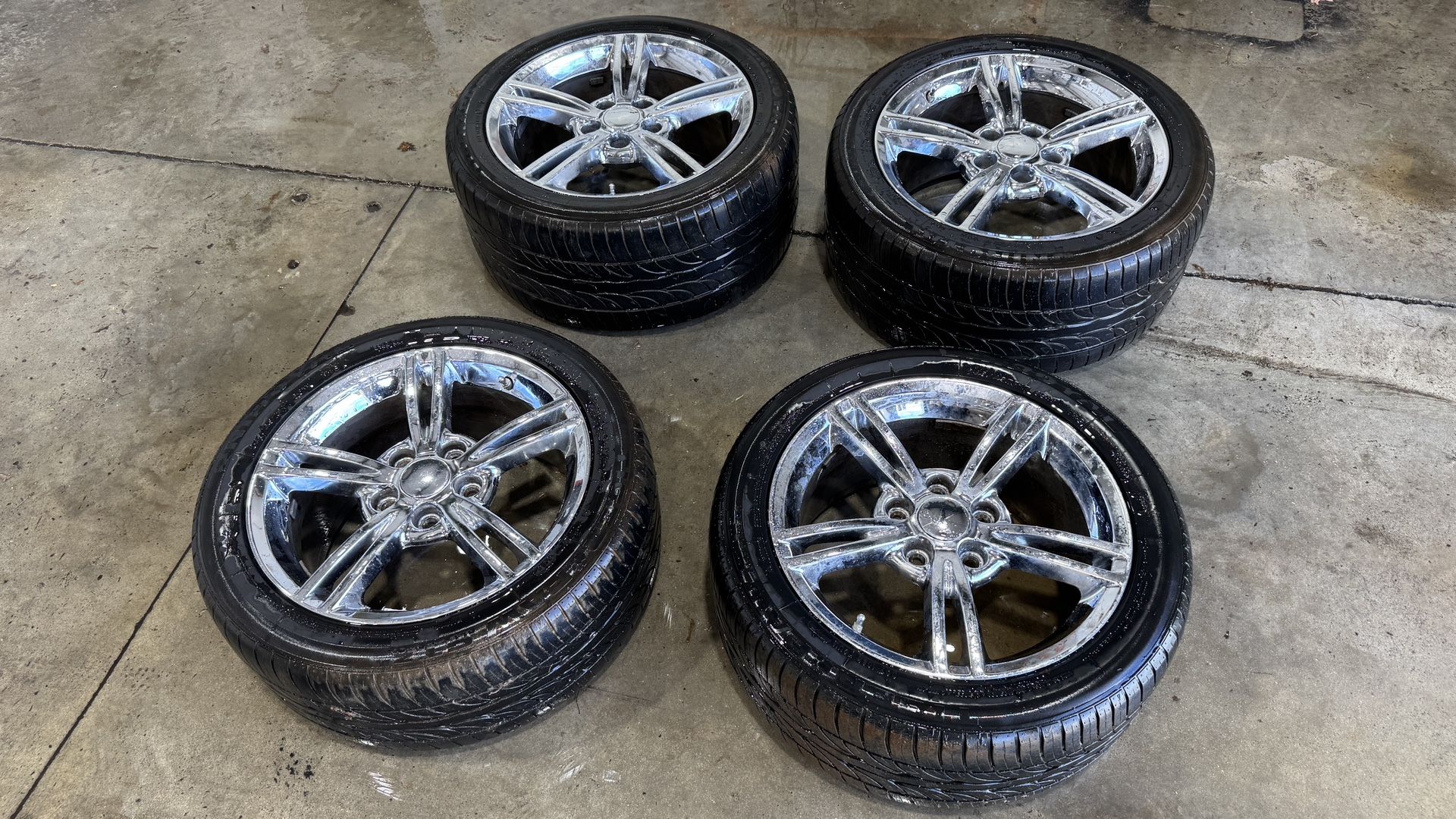 C5 Corvette Chrome Wheels 17/18