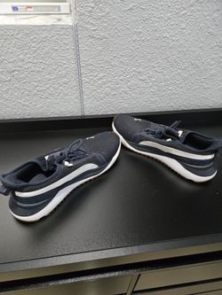 Puma Tennis Shoes 10 Size