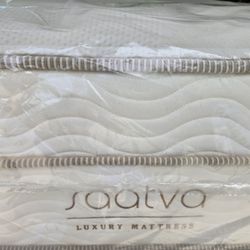 14"thick  Queen Saatva Pillow Top Set 