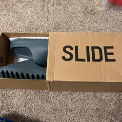 Onyx Yeezy slides