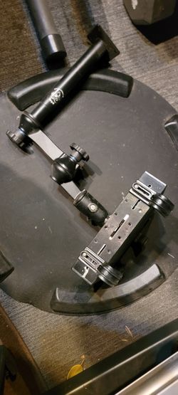 RAM Mounts Laptop Mount + All Hardware - Fits Ford F-150 / F-250 / Expedition
