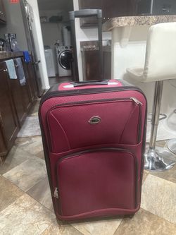 Large Rolling Suitcase – Burgundy – $15
