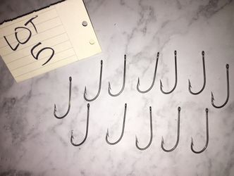 Pack of fishing hooks