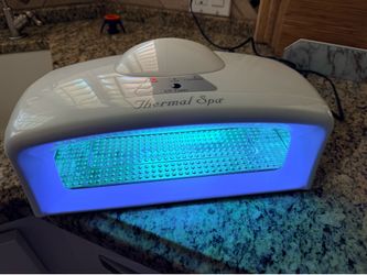 Thermal spa, UV Nail Dryer