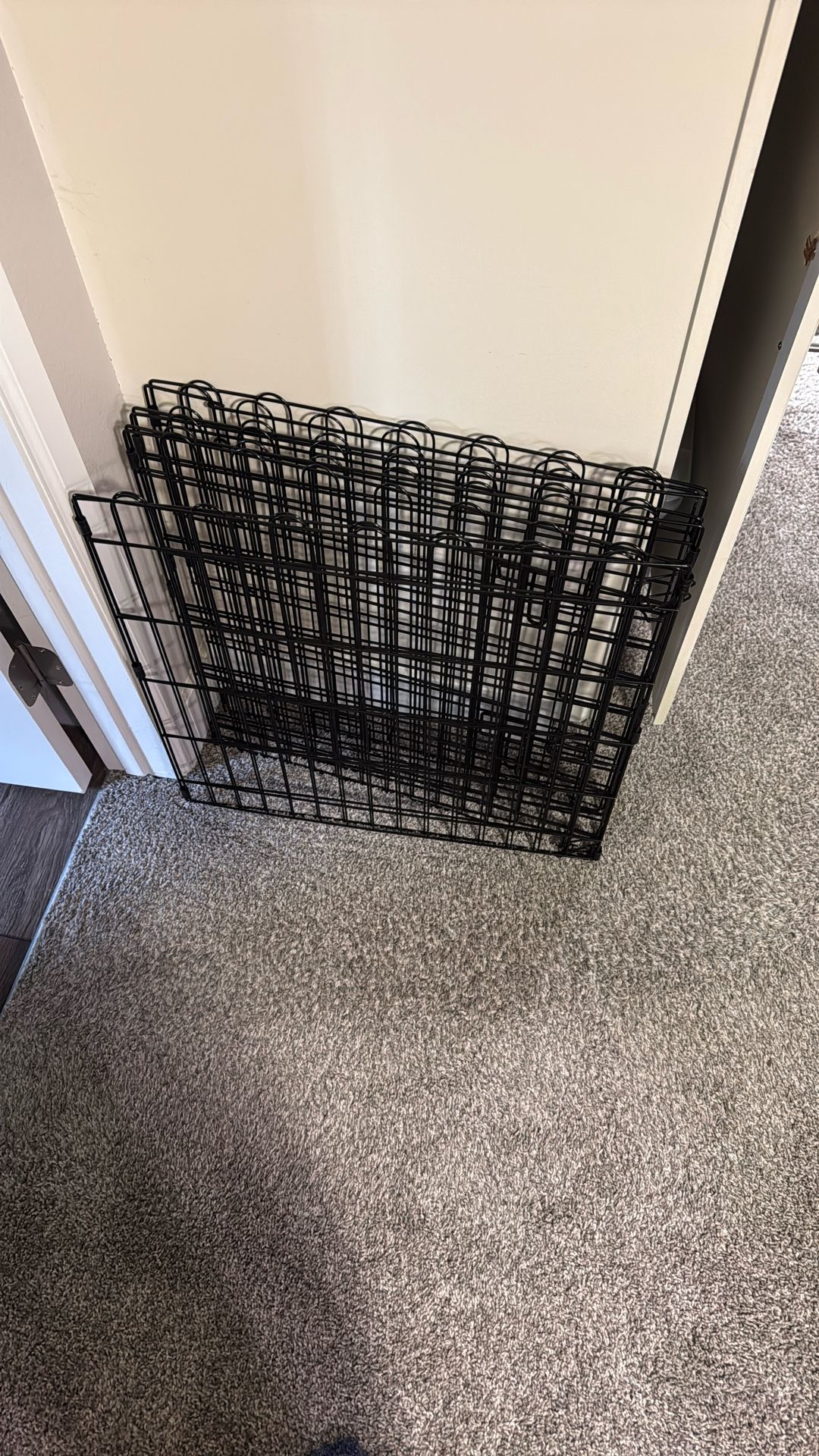 Amazon basics puppy Play Pen