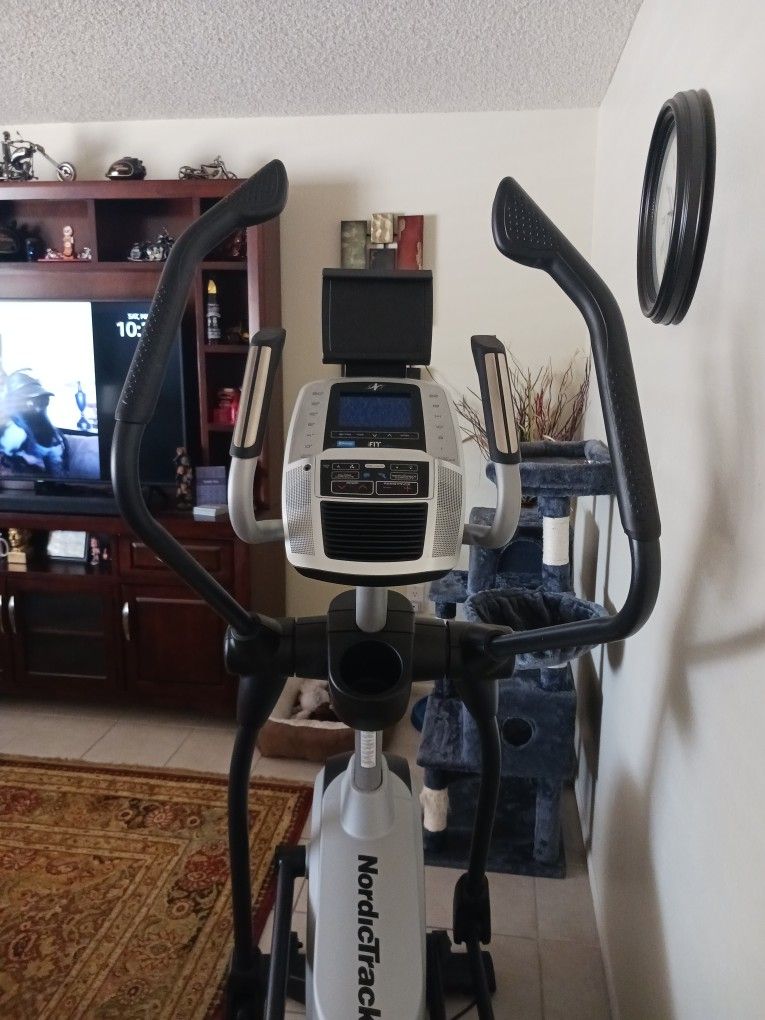NordicTrack C7.5 Elliptical