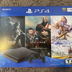 Sony PlayStation 4 1 TB