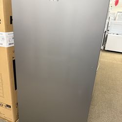 Hisense Convert Freezer or fridge |On Sale