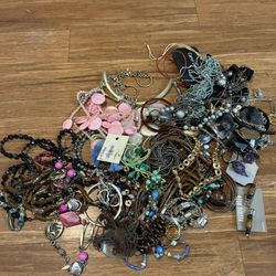 Bulk costume jewelry lot. Price is for all listed- 