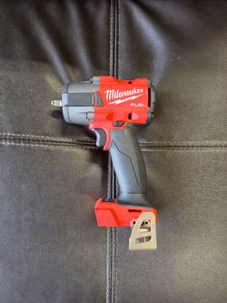Milwaukee M18 FUEL Mid Torque 3/8 Impact Wrench with Friction Ring (Tool-Only)