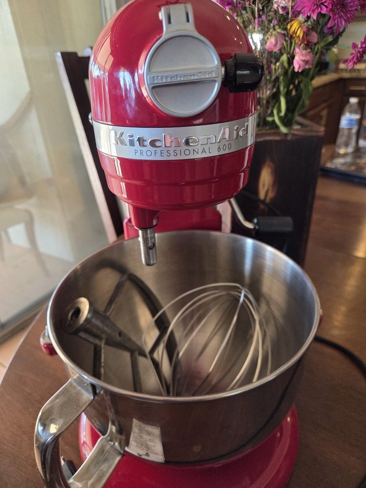 KitchenAid Professional 600 Mixer – 6 Qt Heavy Duty (575W) – Excellent Condition