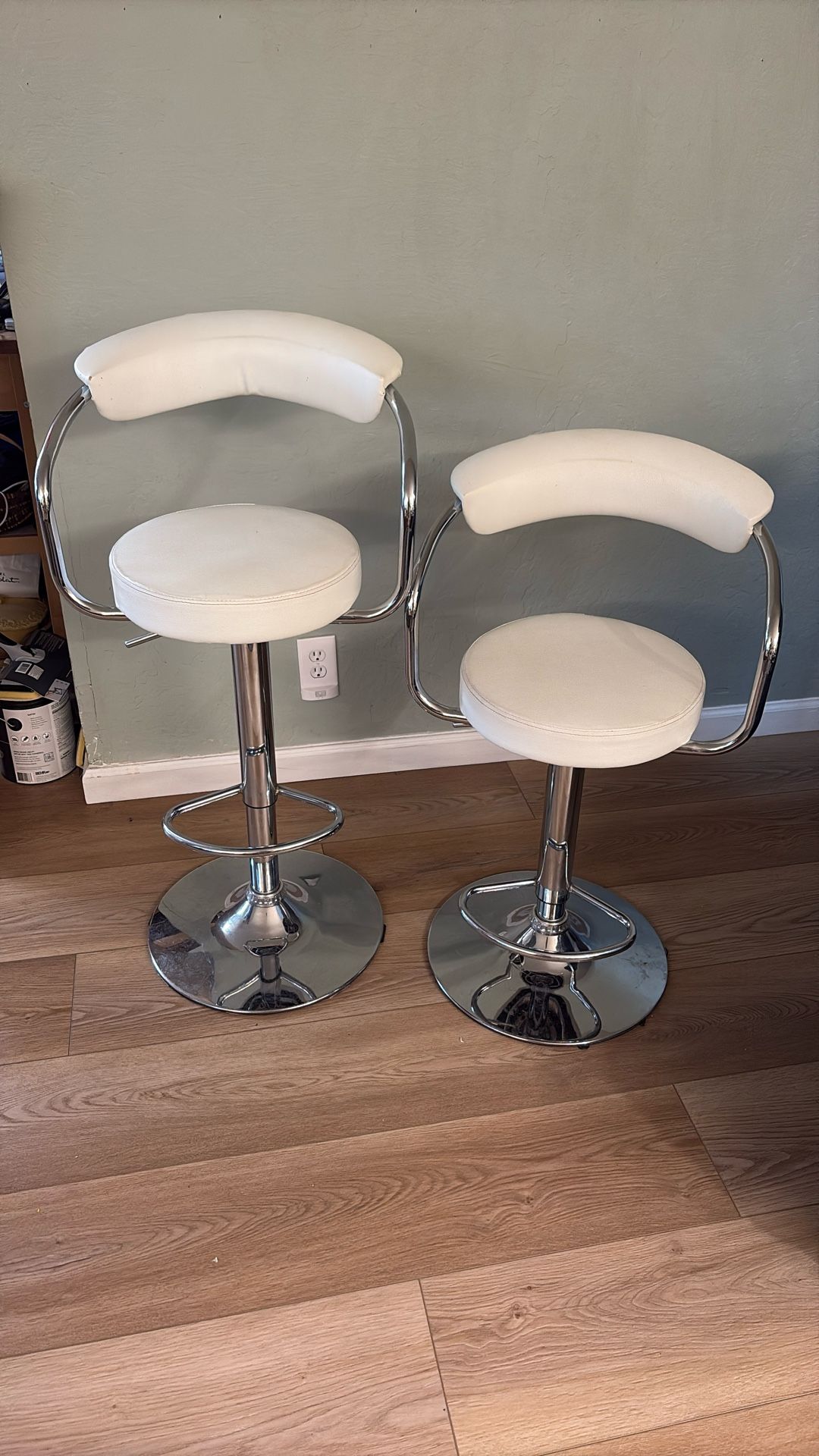 Adjustable Pleather Bar Stools