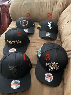 Caps Snap Backs