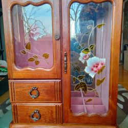 Vintage Jewelry Box