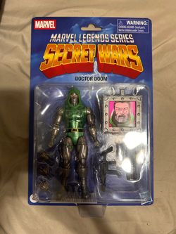 Marvel legends  secret wars dr doom