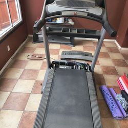 NordicTrack Commercial 1750 Treadmill 