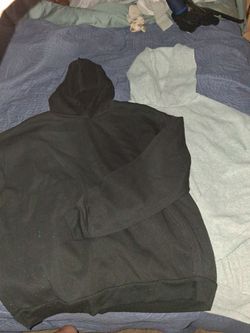 Set of two women's hoodies