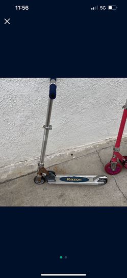 2 Razor Scooters