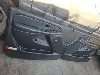 GM nbs Doorpanel available 2002 silverado