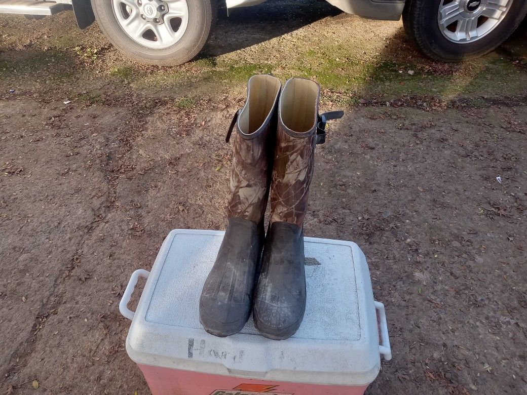 Northwest Territory Boots