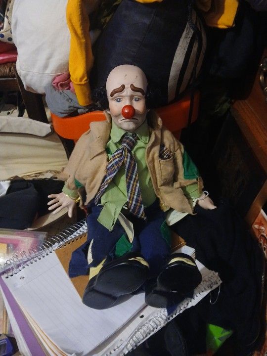 Clyde Dynasty Doll