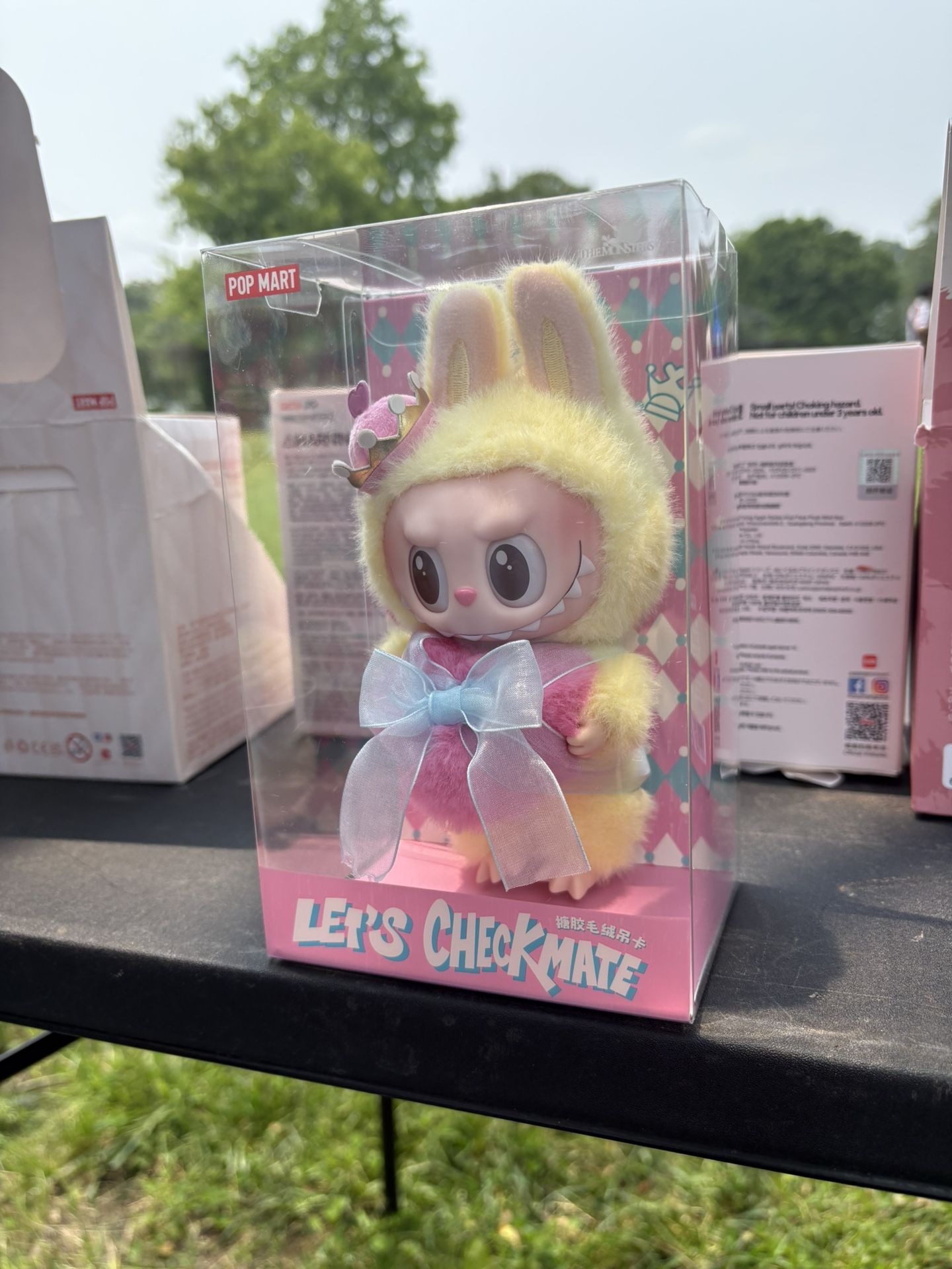 Pop Mart-Checkmate Queen Labubu 