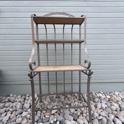 “Metal Bakers Rack / Decorative Shelf – Rustic Style 
