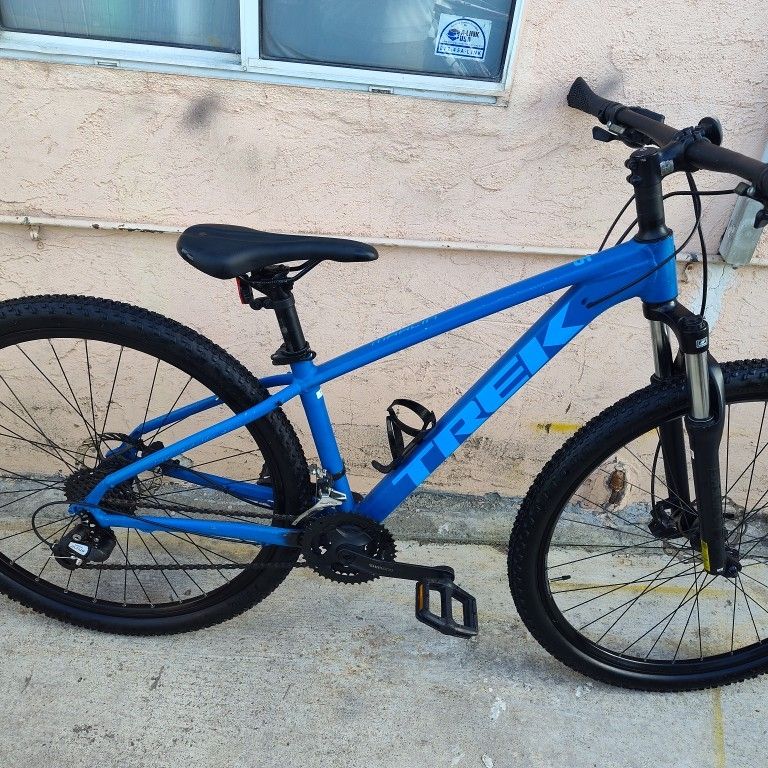 stationary bicycle trainer MegLob Bike Roller Trainers, Folding for Indoor Exercise, Bike Riding Platform, Aviation Grade Aluminum Alloy Mountain Bike Rollers, Level 14 Hardness, Portable Bike Trainer : Sports & Outdoors Laptop Bag American Tourister Color:Aztec wheel pad keeps the Office & Gear