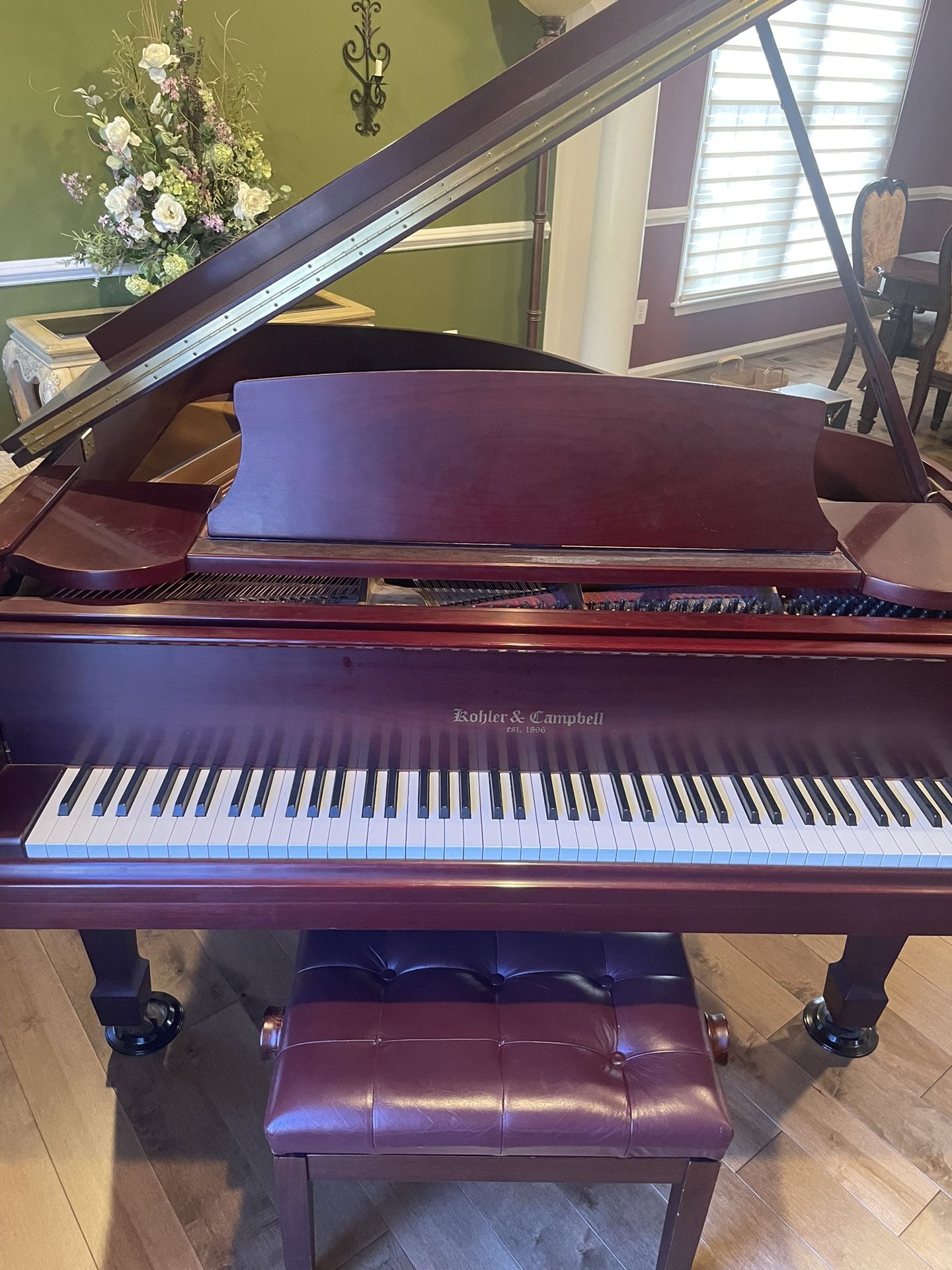 Kohler & Lampbell Grand piano