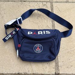 New Nike Jordan PSG Paris Saint Germain Crossbody Bag Fanny Pack Hip Waist Belt 3.6L