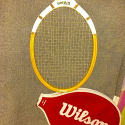 Tennis racket