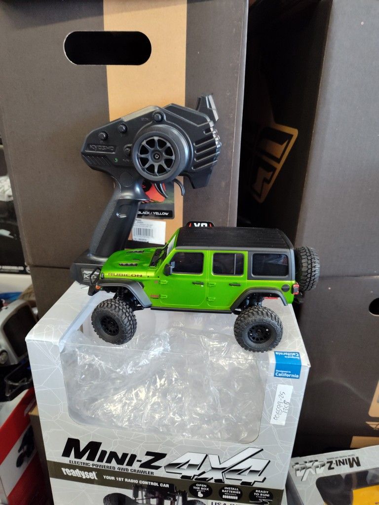 1/24 Scale Kyosho Mini Z rc Electric Rock Crawler