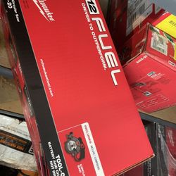 Milwaukee Fuel Circular Saw