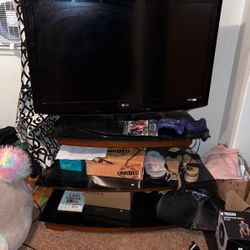 Tv Stand And Tv LG 32 Inches 