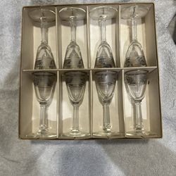 Libbey Set Of 8 Silver Foliage Leaf Frosted Cordial Liqueur Glasses 4 1/4”Mint