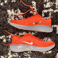 Nike Journey Run Premium – Size 12 – Bright Orange 🔥