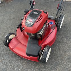 Toro recycler self propelled lawn mower