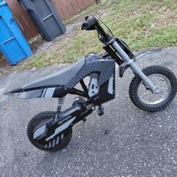 Jetson Electric Dirt Bike With Charger 
