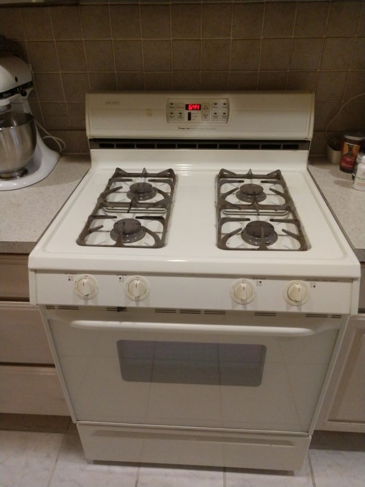 Magic Chef by Maytag