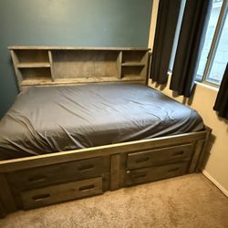 Full Size Captain’s Bed