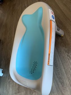 Skip Hop Baby Bath Tub, Moby Recline and Rinse