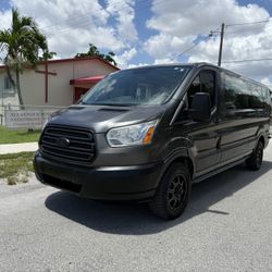 2017 Ford Transit 350 XLT Low Roof 15 Passenger Van 