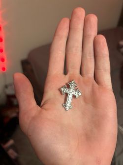 Cross hat accessory