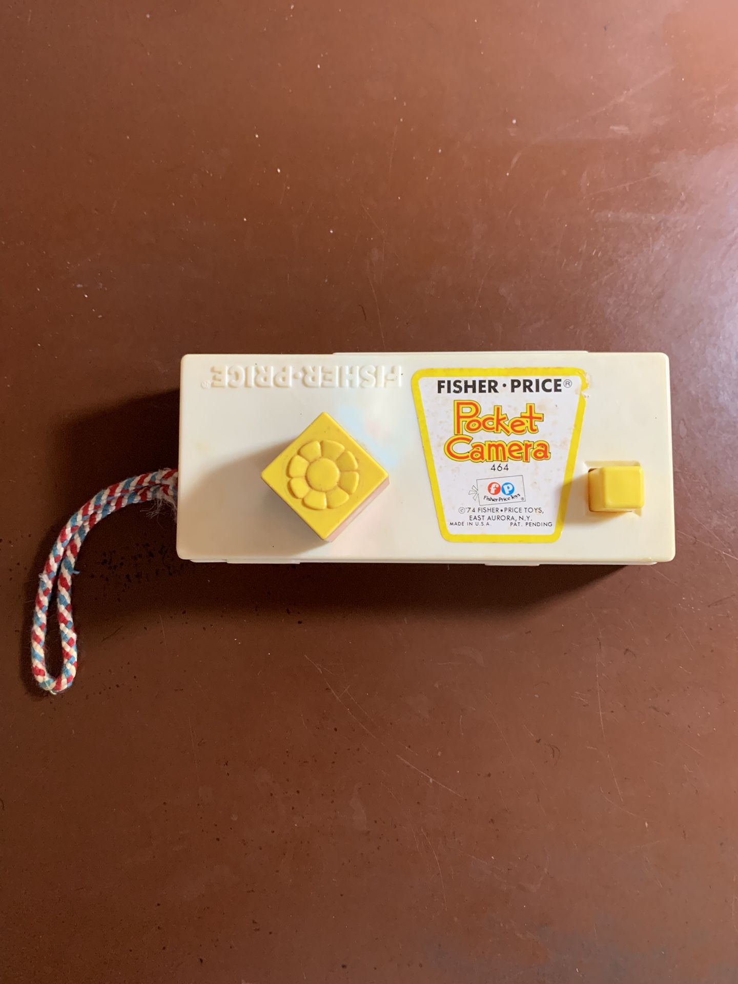 Fisher Price “TOY POCKET CAMERA” #464 from 1974 (tested and working)