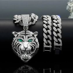 3-Pcs Men's Iced Out 14K White Gold-Plated Cubic Zirconia Green Eye Tiger Head Pendant With Miami Cuban Chain Necklace & Bracelet Set 