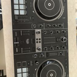 DJ EQUIPMENT hercules controller