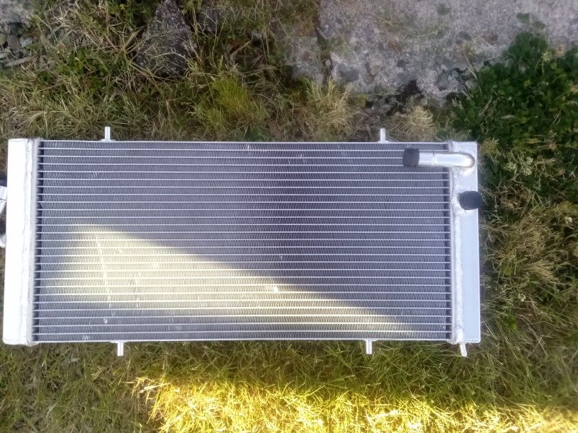 Aluminum Motorcycle Radiator (Universal)