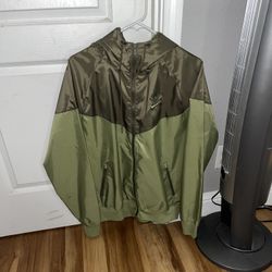 Men’s Nike Windbreaker 