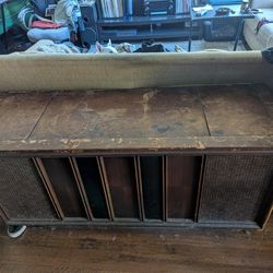 Vintage Tabletop Record Player