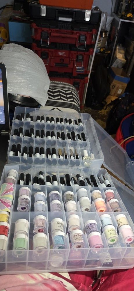 Gel Nail Posish